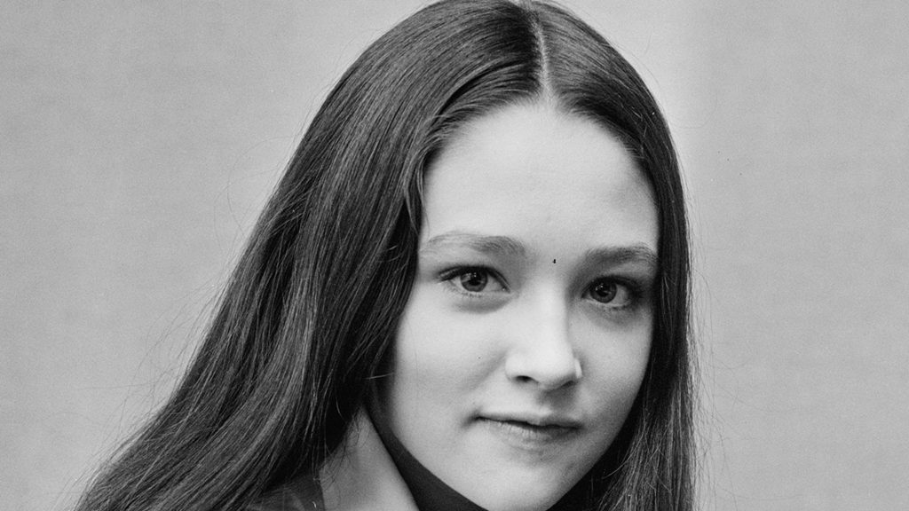 Bintang ‘Romeo dan Juliet’ Olivia Hussey Meninggal pada usia 73 tahun