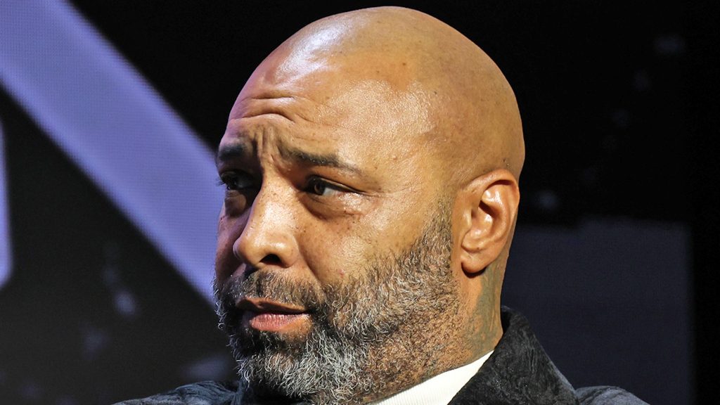 Joe Budden Didakwa karena Diduga Berdiri Telanjang di Lorong