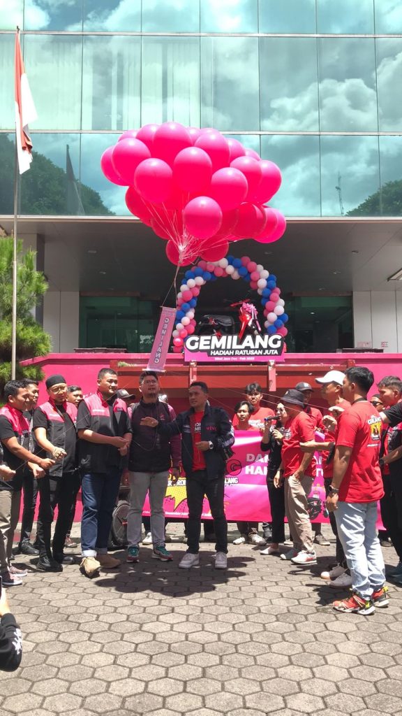 Smartfren Hadirkan Program Gemilang Bagi Pelanggan di Jawa Barat