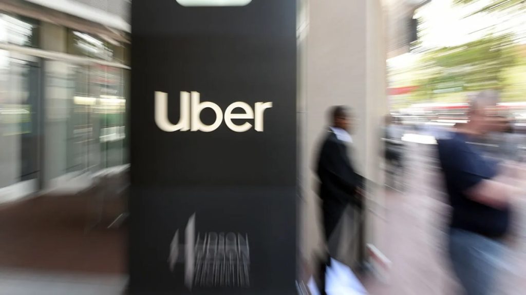 Di CES 2025, Uber bekerja sama dengan Nvidia untuk meningkatkan kecepatan mengemudi otonom