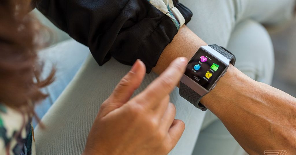 Fitbit didenda  juta untuk jam tangan pintar Ionic yang membakar 78 orang