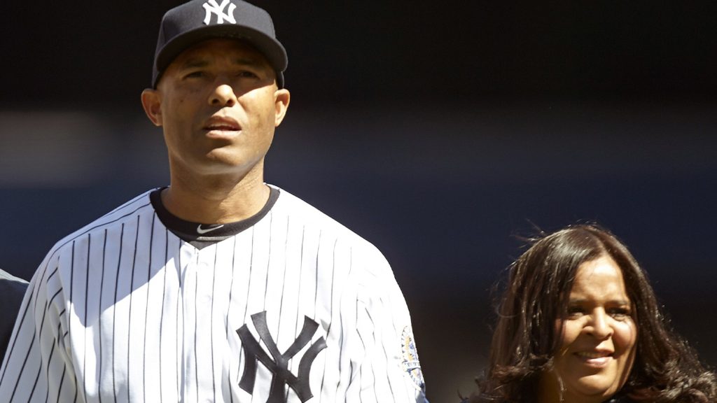 Mariano Rivera, Istri Clara Bantah Menutupi Pelecehan Seksual Anak