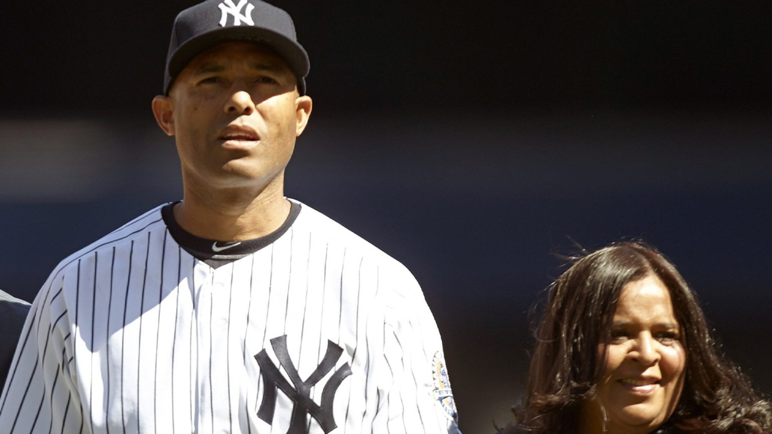 Mariano Rivera, Istri Clara Bantah Menutupi Pelecehan Seksual Anak