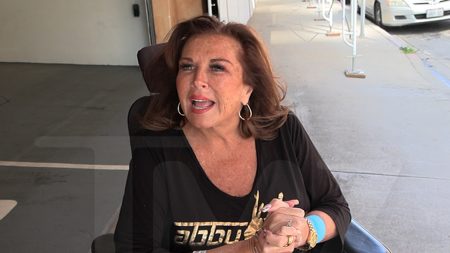 Abby Lee Miller mengatakan penari anak yang terkena dampak api Palisades menggunakan studionya