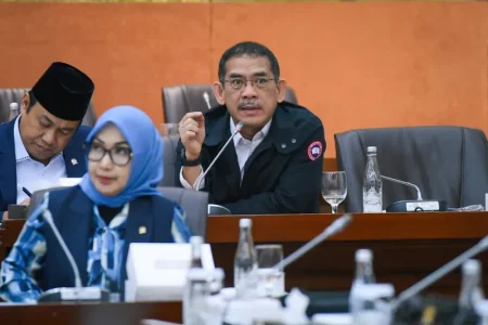 Asep Wahyuwijaya Dukung Efisiensi Tapi Kementerian Harus Selaras Gelangan Visi Presiden