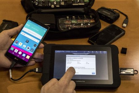 Cellebrite menangguhkan Serbia sebagai pelanggan setelah klaim polisi menggunakan teknologi perusahaan untuk menanam spyware