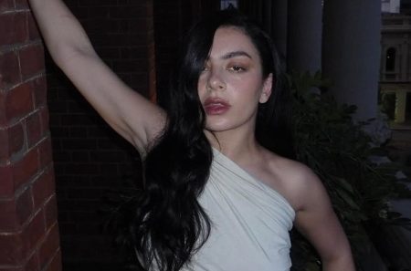 Charli XCX Dinobatkan Sebagai Penulis Lagu Terbaik Brit Awards 2024, SIAP Dominasi Penghargaan