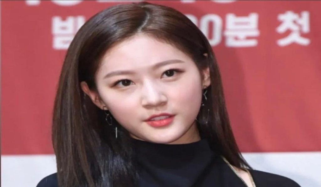 Dihadiri Rekan Aktris Ternama, Rupanya ini Alasan Pemakaman Kim sae ron digelar terttutup