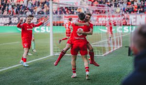 Fc twente vs nec nijmegen, klubnya hilgers tekuk calvin verdonk dan kawan-kawan