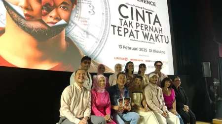 Film Cinta Tak Pernah Tepat Waktu Gambarkan Kettakutan Laki-Laki Soal Komitmen