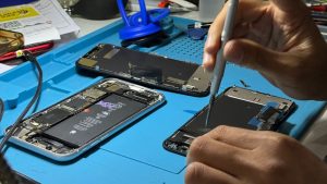 Kamar Gadget Care, Servis iPhone Delangan Garansi 1 Tahun Penutupan penuh Kesalahan Manusia