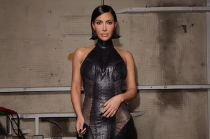 Kim Kardashian Bawa Humor Dalam Kampanye Iklan Skims Fashion Gaya Gaya Unik