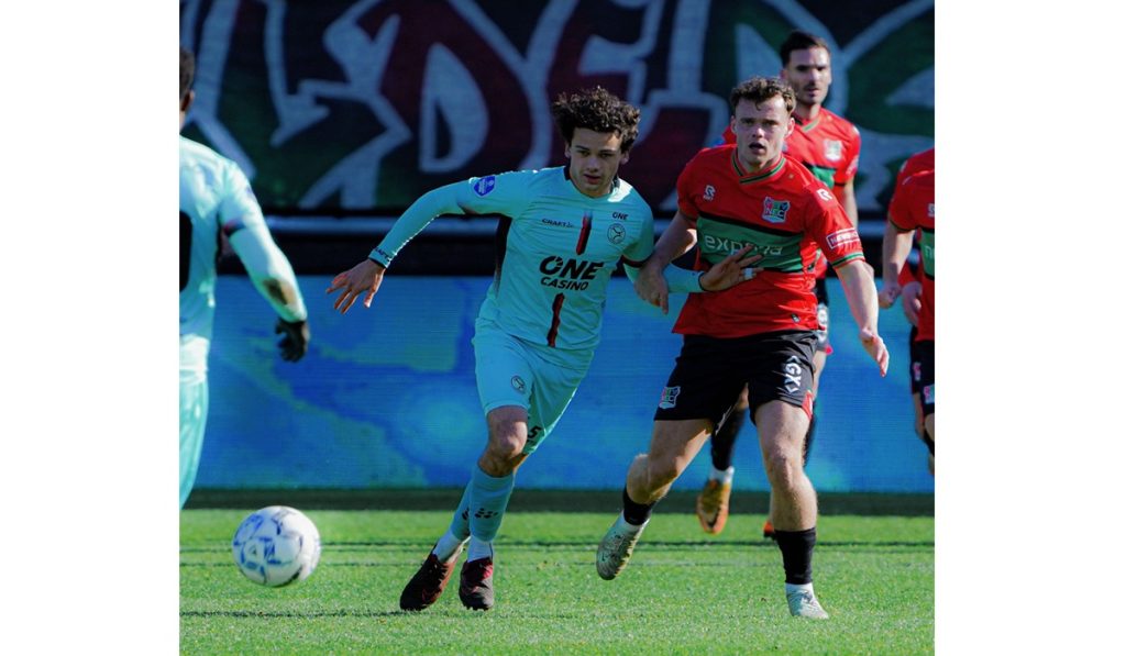 Kota NEC vs Almere, Diwarnai Duel Sesama Pemain Timnas Indonesia, Laga Berakhir Imbang 2-2