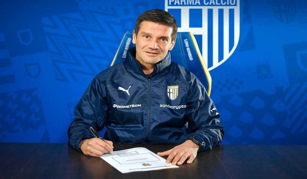 Parma TUNJUK Cristian Chivu Sebagai Pelatih Usui Memecat Fabio Pecchia