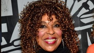 Penyanyi legendaris Roberta Flack Dead at 88