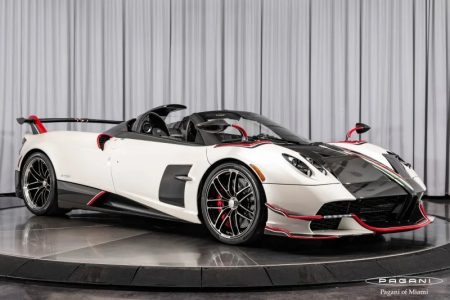 Roadster Huayra Pagani Terakhir BC “Quaranta” Dijual