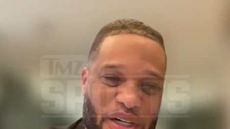 Robinson Cano mengatakan dia bisa ‘pasti’ masih bermain di MLB