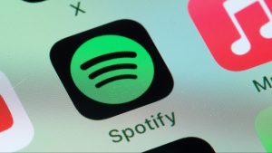 Spotify, Warner Music Group menandatangani kesepakatan baru untuk membantu mengirimkan ‘tingkatan berlangganan lebih lanjut’