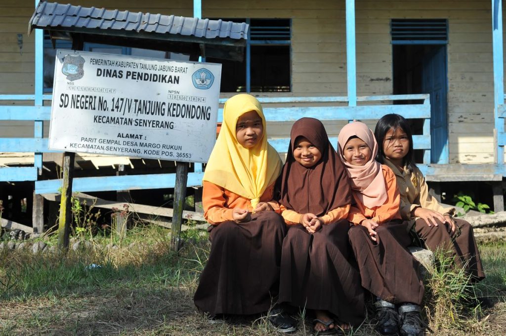 Teknologi Tingkatkan Aksses Pembelajaran BAGI SISWA DI Daerah Terpencil