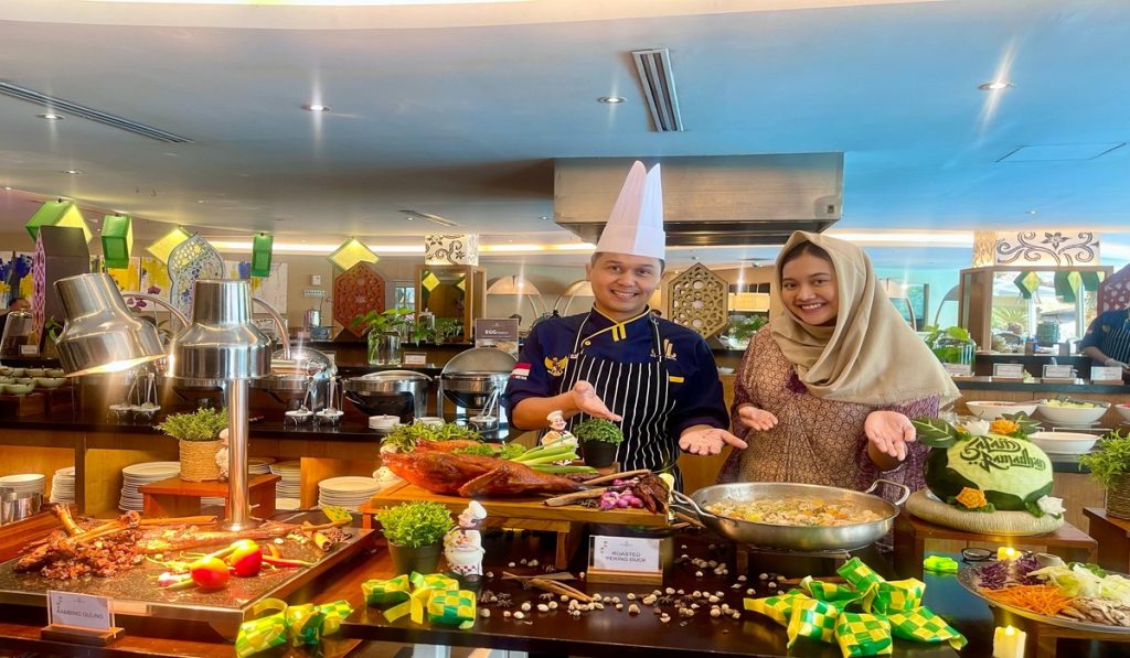 The Sunan Hotel Solo Tawarkan Iftar Semua yang bisa Anda makan, menu CEK Spesialnya