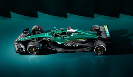 Tim Aston Martin Perkenalkan Mobil AMR25 Formula 1 Musim 2025