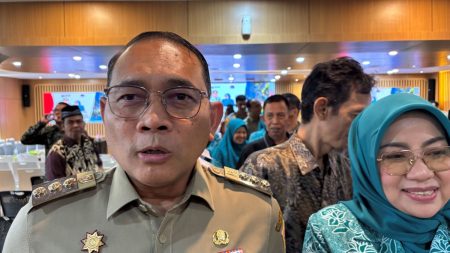 Wali Kota Jakpus Minta Remaja Penihi Masjid UNTUK CEGAH TAWUR