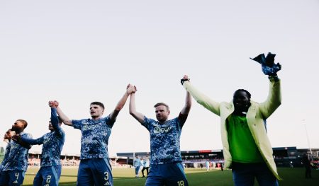 Almere City vs Ajax, Thom Haye Main Penuh Saat de Zwarte Schapen Kalah Tipis Dari de Godenzonen