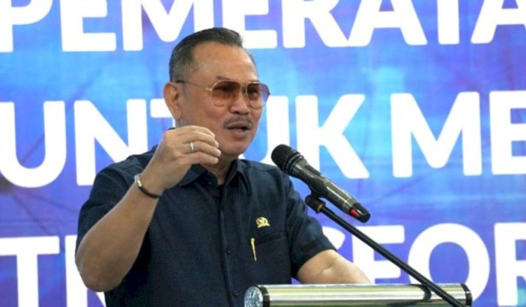 Anggota Komisi I DPR Minta Usulan Perpanjangan Usia Pensiun Prajurit Tni Dichaji Ulang