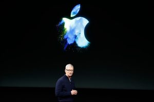 EU mengirim instruksi interoperabilitas DMA Apple pertama untuk aplikasi dan perangkat yang terhubung