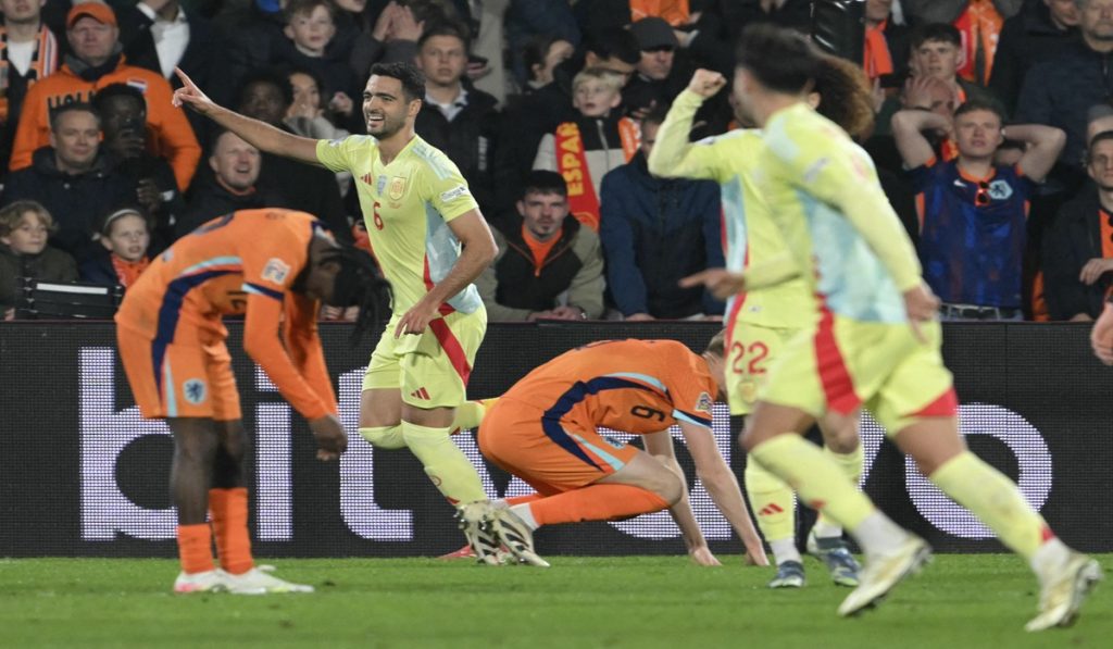 Belanda vs Spanyol, Gol Larut Mikel Merino Buyarkan KEMENIMAN TIM ORANYE