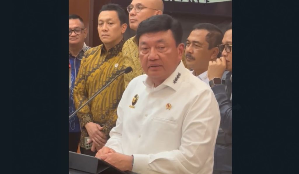 Buniawan Sebut Kenaikan Pangkat Seskab Teddy Tak Tabrak Aturan