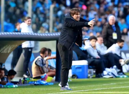 Cara Napoli Menang Bikin Conte Senang