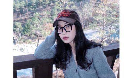 Dari Hobi Ke Karier, Supses Influencer Kecantikan Perjalana Amanda Salsabila Menjadi