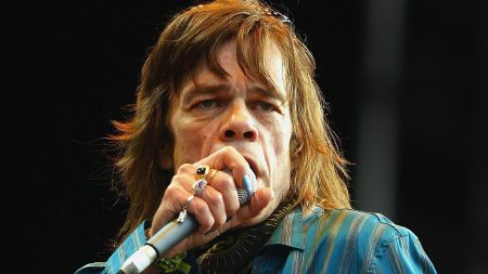 David Johansen, vokalis New York Dolls dan aktor ‘terpencil’, mati di 75