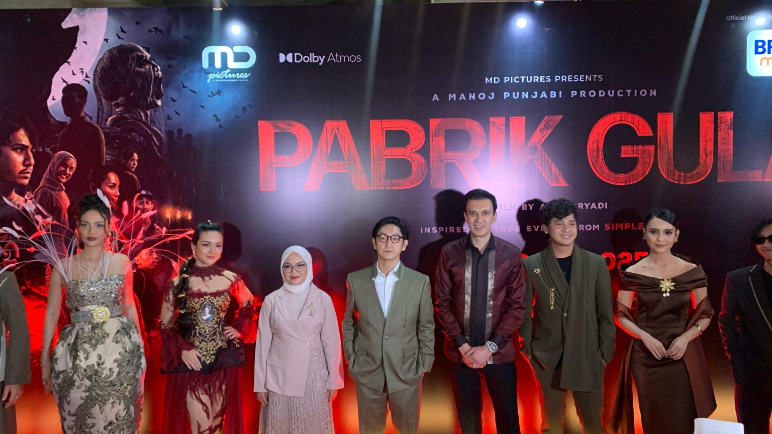 Film Pesta Rakyat Iringi Pabrik Gula Ke Amerika