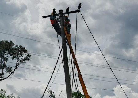 GEMPA RUSAK TIANG DAN PENYULANG, Tapanuli Utara Krisis Listrik