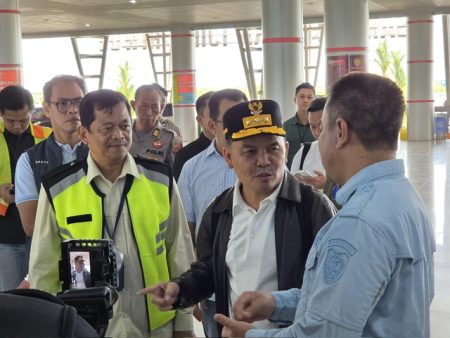 Gubernur Kalteng Pantau Posko Pusat Angkutan Lebaran 2025