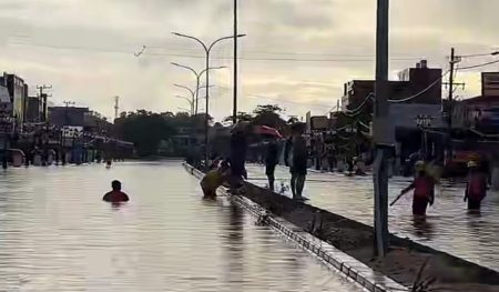 Hujan Deras, Hampur Seluruh Wilayah Balikpapan Tergenang Banjir