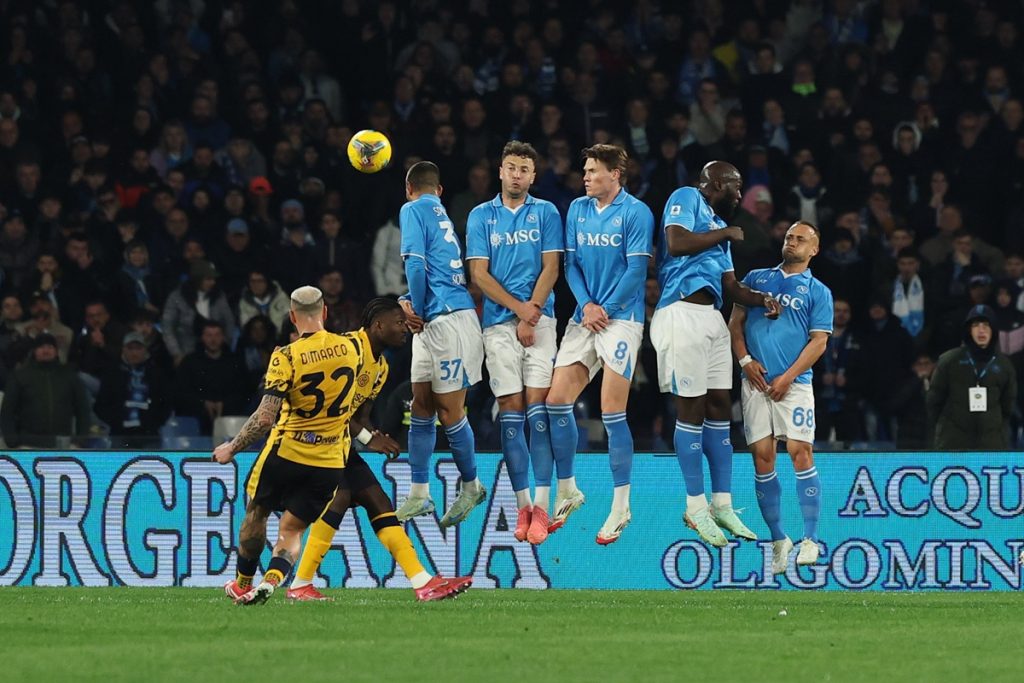 Inter Milan vs Napoli Philip Billing Selamatkan Napoli Tahan Imbang Inter 1-1