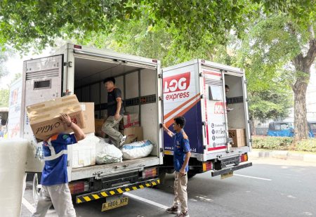 Jelang Lebaran Pengiriiman Barang Melalui Kai Logistik Alami Lonjakan