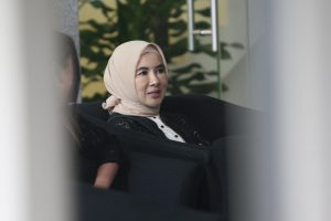 KPK KEMBALI TERKSA MANTAN DIRUT CERM NICKE WIDYAWATI