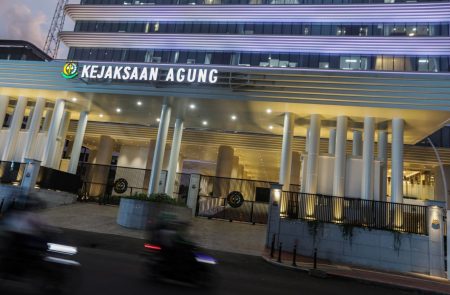 Kejagung Perksa Dua Pegawai Kementerian ESDM