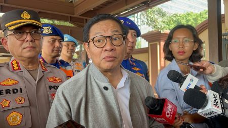 Kirim Pasukan Oranye Ke Bekasi, Pramono Kondisi Masih Parah