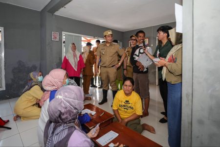 Korban Banjir di Kota Bandung Mulai Terserang Penyakit