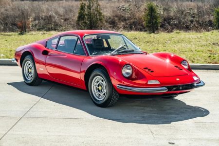 Lelang Somo untuk Ferrari Dino 246 GT ini berakhir hari ini