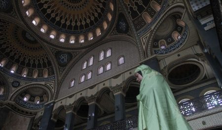 Mengapa Kita harus Melakukan Sholat Dhuha