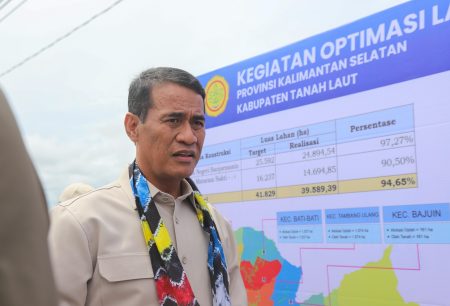 Mentan Dorong Kalsel Jadi Lumbung Pangan Nasional