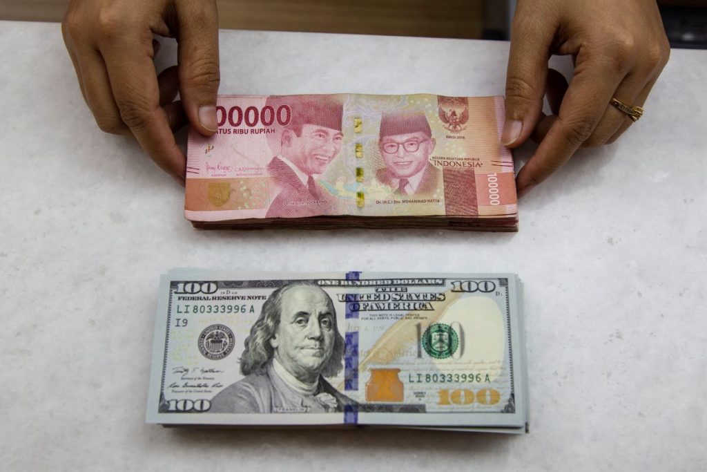 Nilai Tukar Rupiah Hari ini, 19 Maret 2025 Melemah Imbas Sentimen Negatif