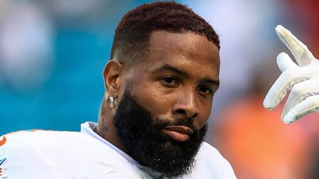 Odell Beckham Jr. berkomentar tentang tuduhan pemerkosaan dalam setelan diddy, ‘shxts bodoh’