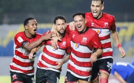 Madura United Menang, Pelatih Karena Terus Kunci Pertahanan Lawan